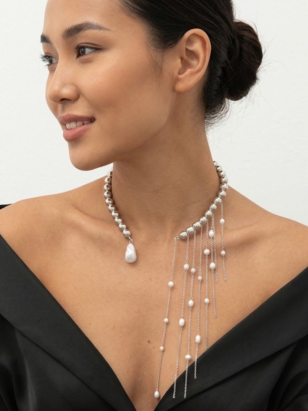 Statement Pearl & Silver Cascade Choker – Adjustable Stainless Steel